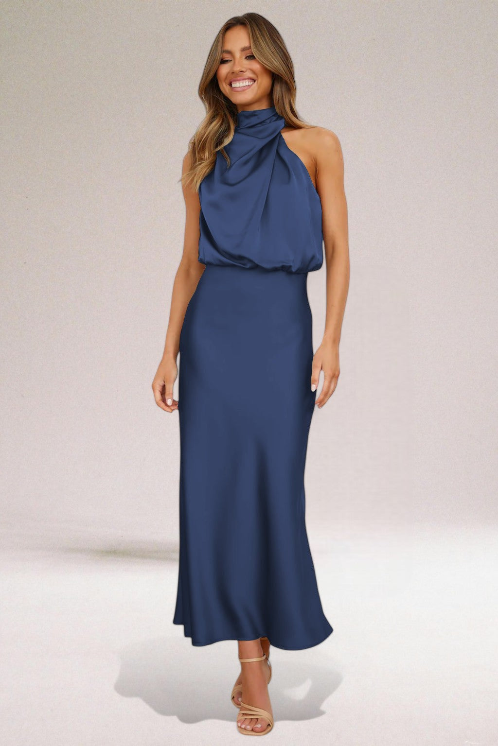 Lenoir | Robe glamour en satin avec licou
