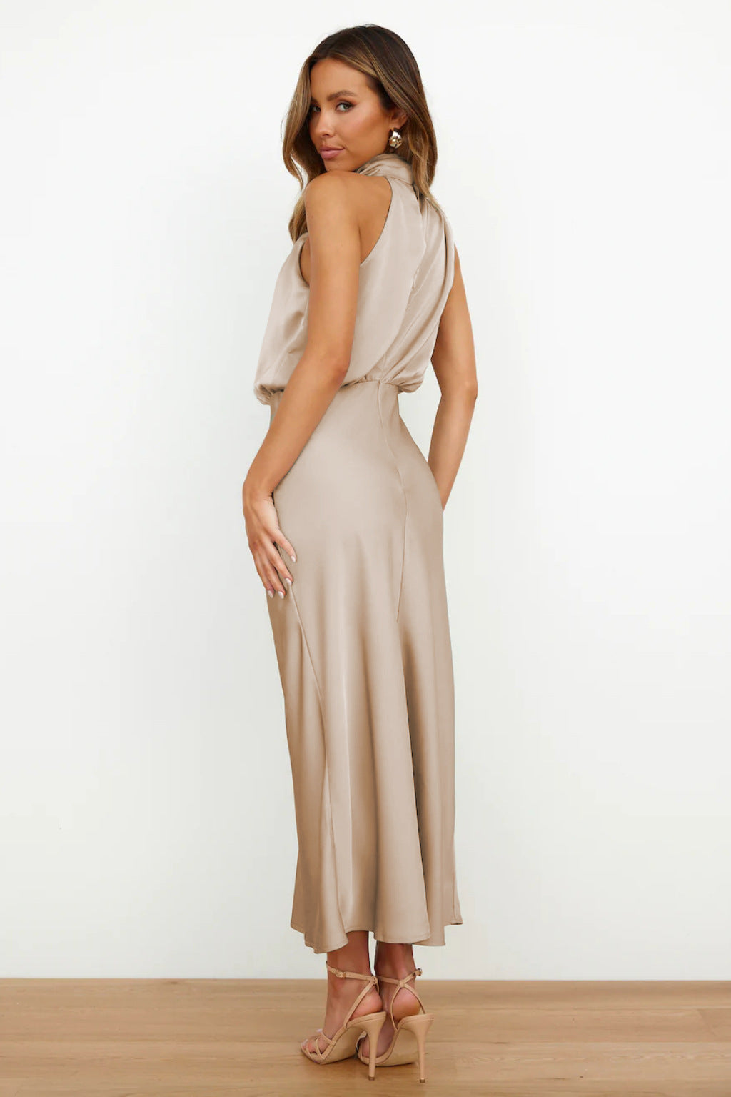 Amy | Robe Dos Nu