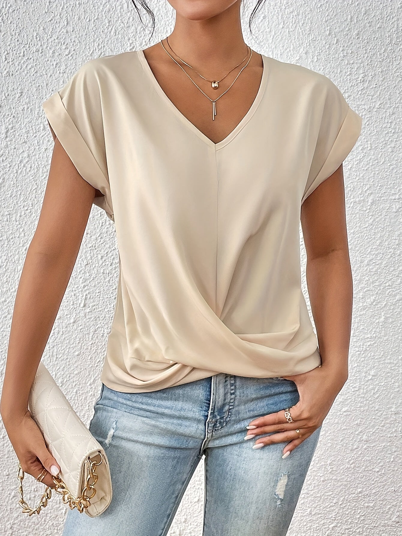 T-shirt col en cœur | Confort estival féminin