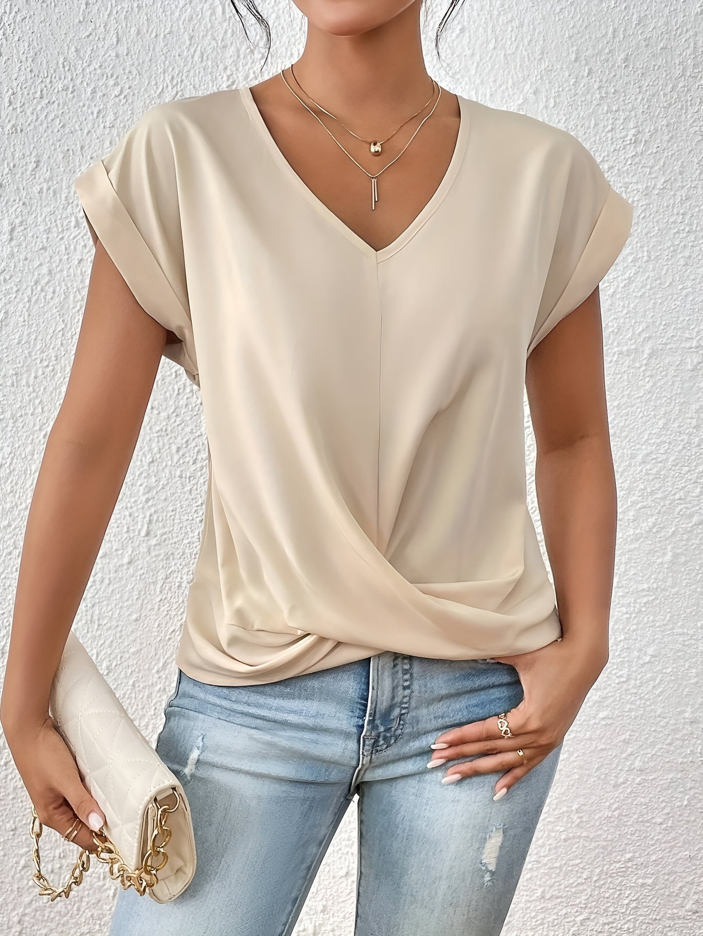 T-shirt col cœur | Confort moderne pour tous les jours