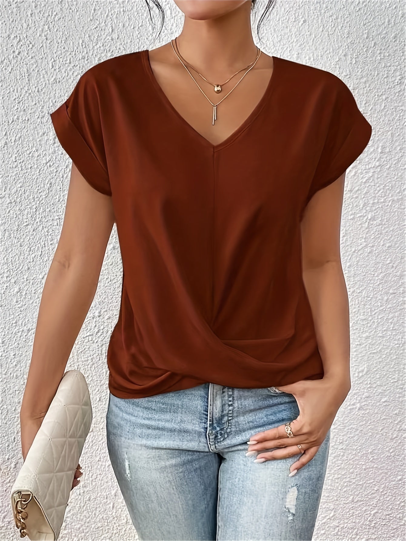 T-shirt col en cœur | Confort estival féminin