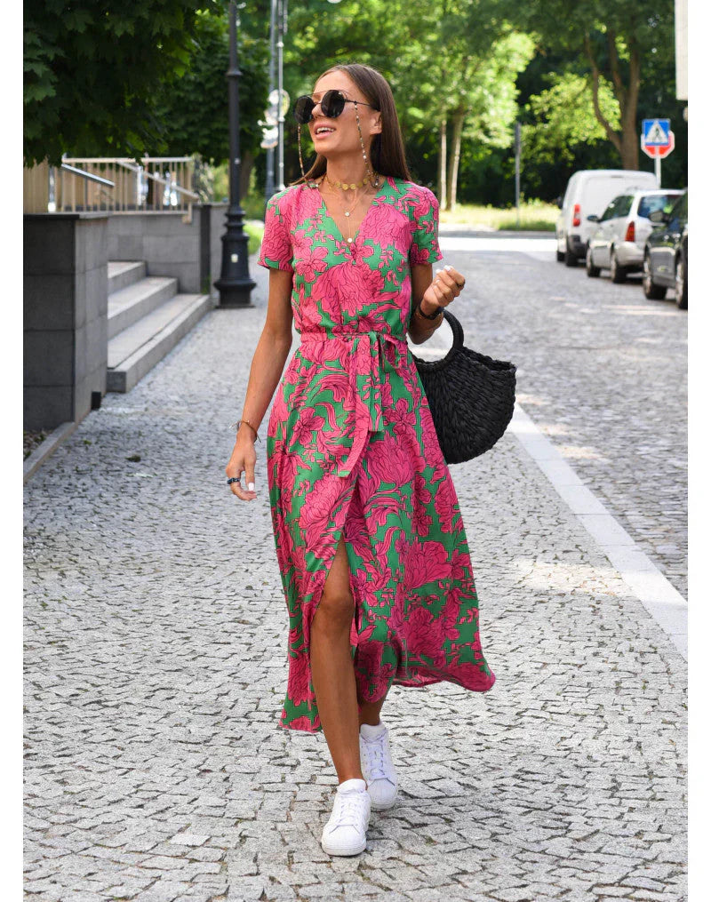 Suzanne | Robe élégante à col en V