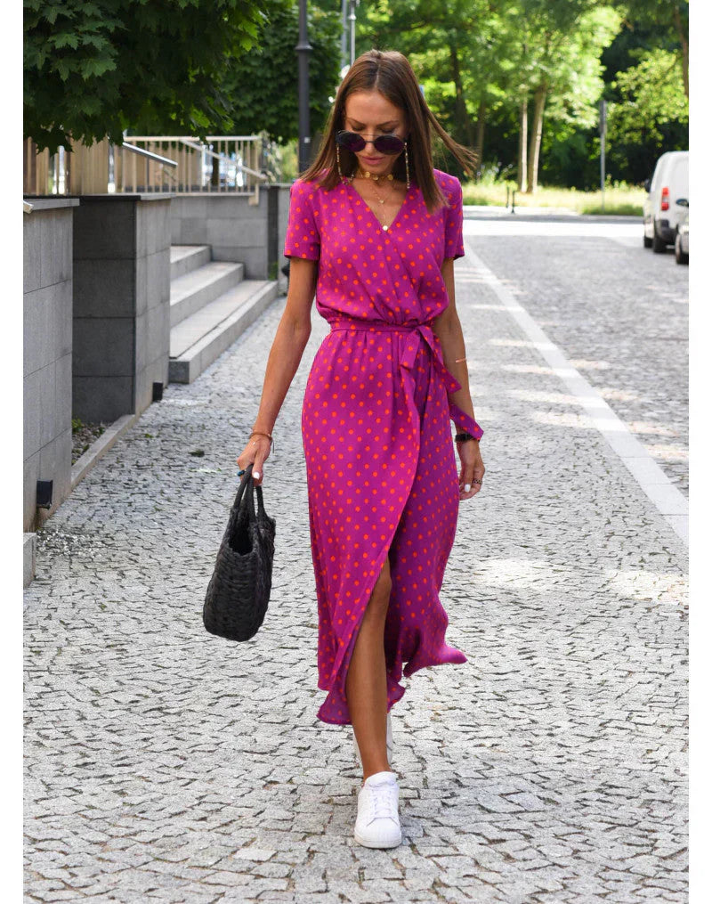 Suzanne | Robe élégante à col en V