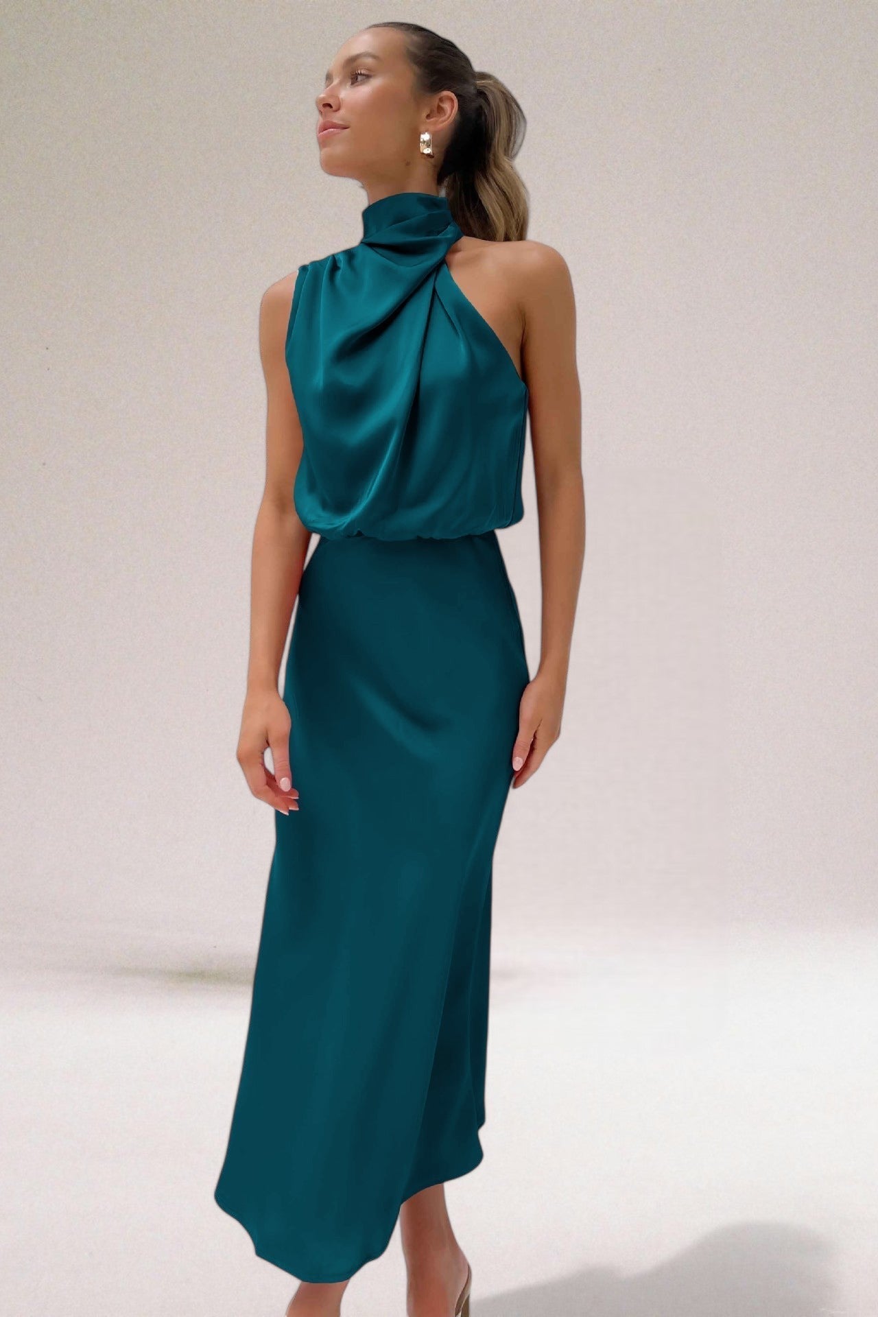 Lenoir | Robe glamour en satin avec licou
