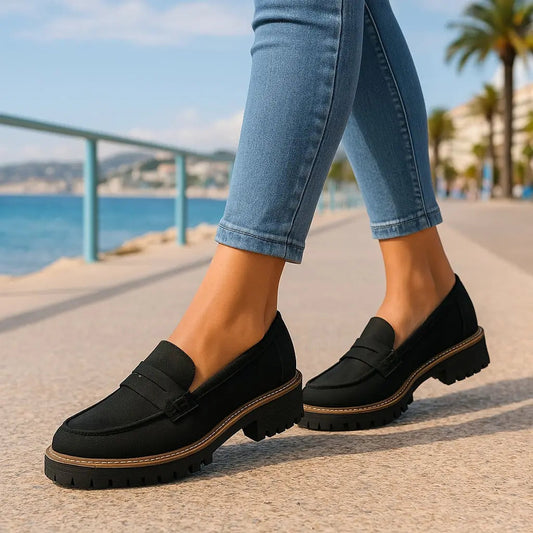 Nadia | Mocassins Intemporels En Daim