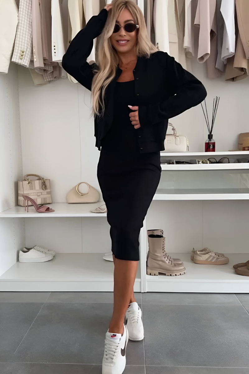 Thyra | Robe Et Gilet Confortables Pour Tous Les Jours