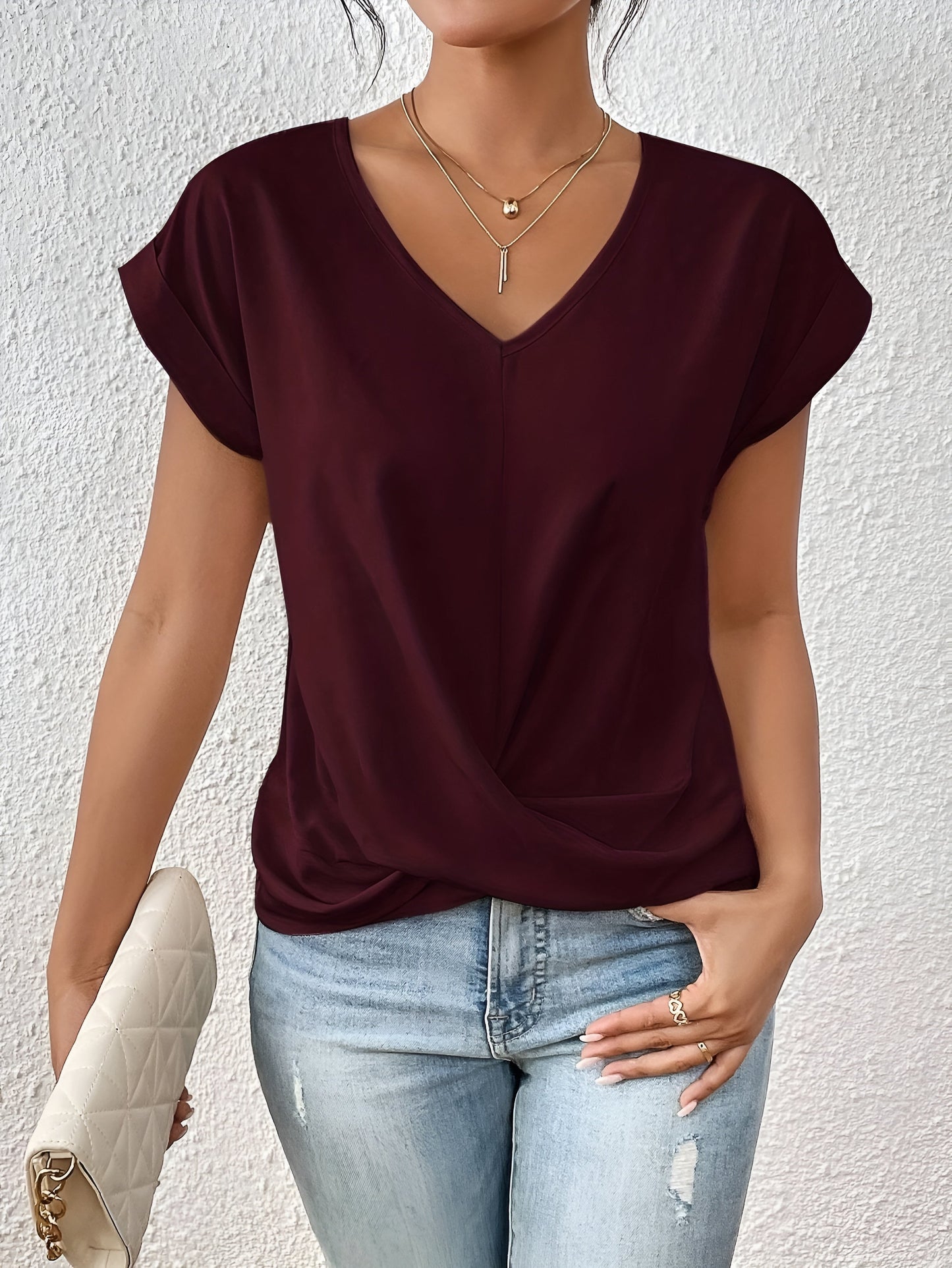 T-shirt col cœur | Confort moderne pour tous les jours